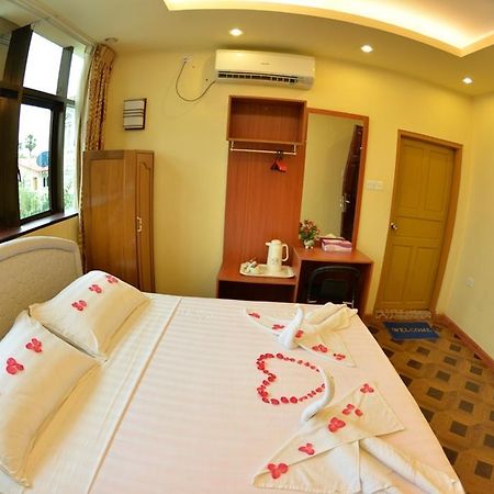New Golden Forward Hotel Yangon Eksteriør bilde