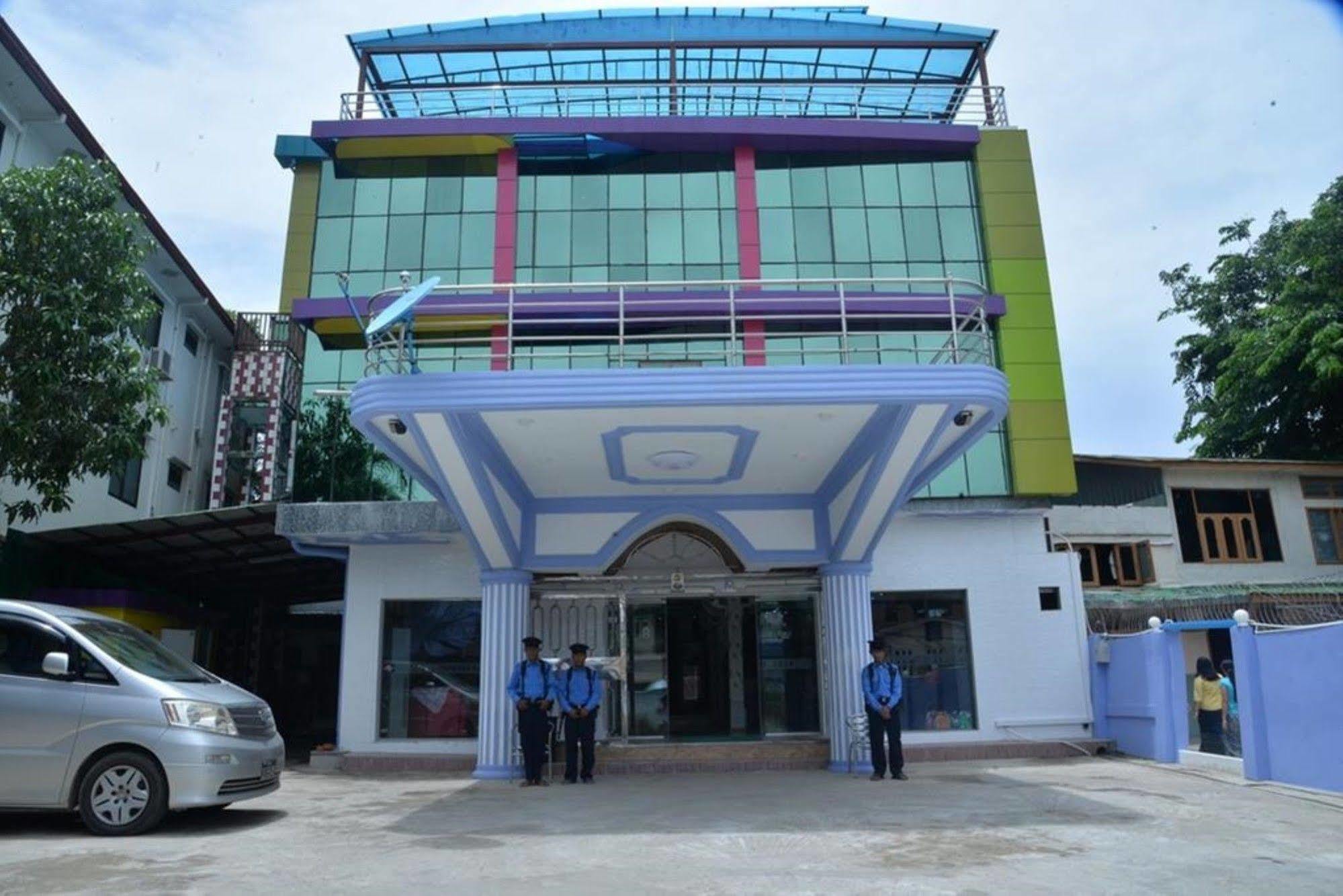 New Golden Forward Hotel Yangon Eksteriør bilde
